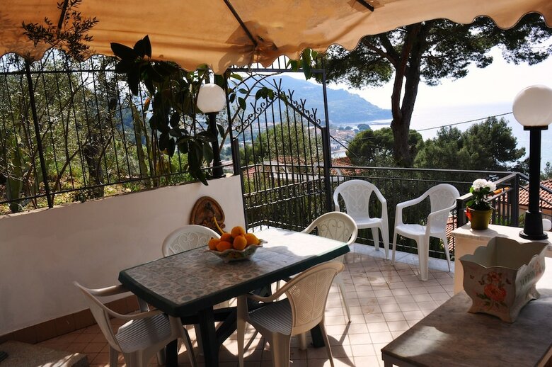 Villa Laura Apartment Sea View