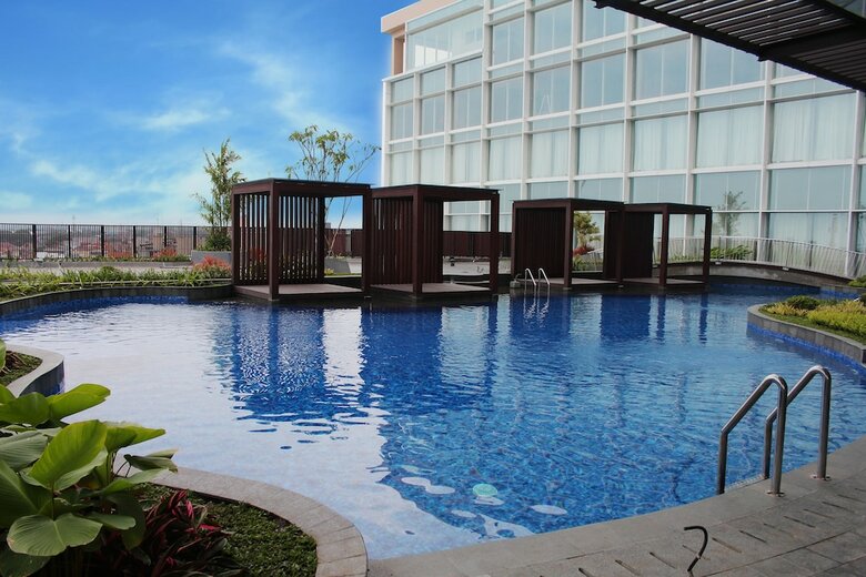 The Luxton Cirebon Hotel And Convention