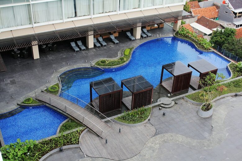 The Luxton Cirebon Hotel And Convention