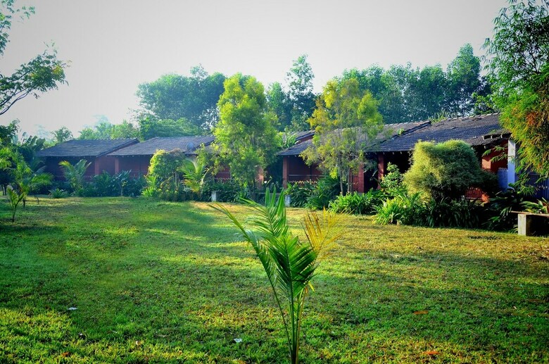 Hotel Regenta Resort Century