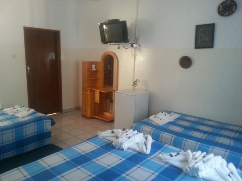 Hotel Liya Guest Lodge