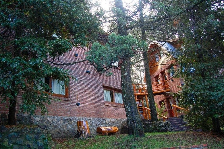 Lodge Caba�as Detras Del Cipr�s