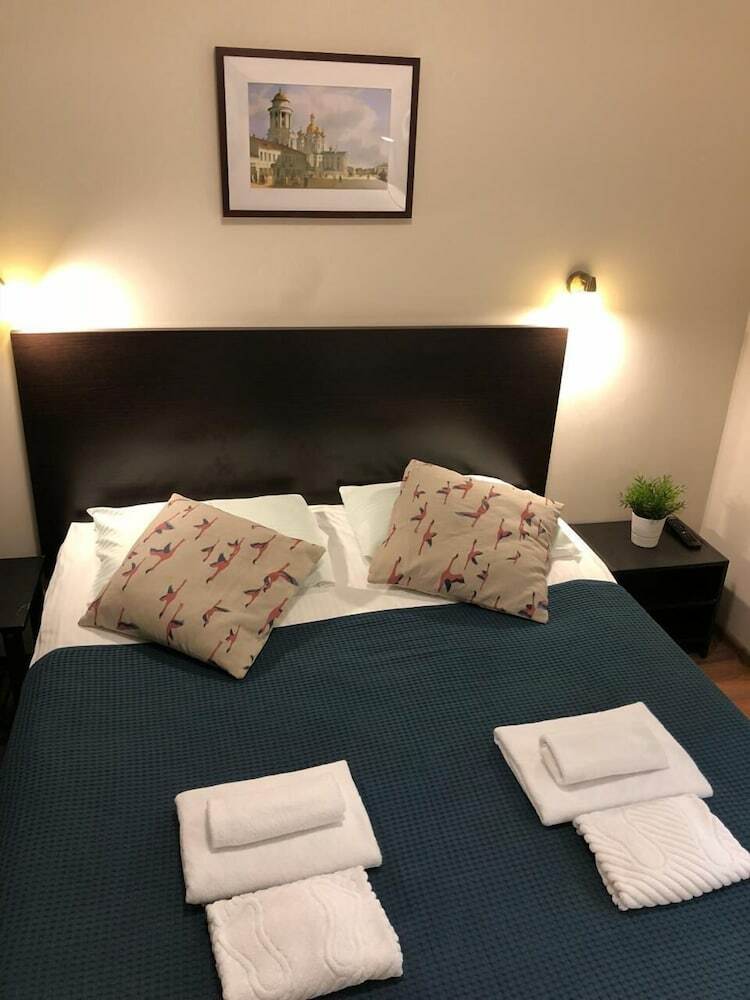 Karavannaya 5 Hotel