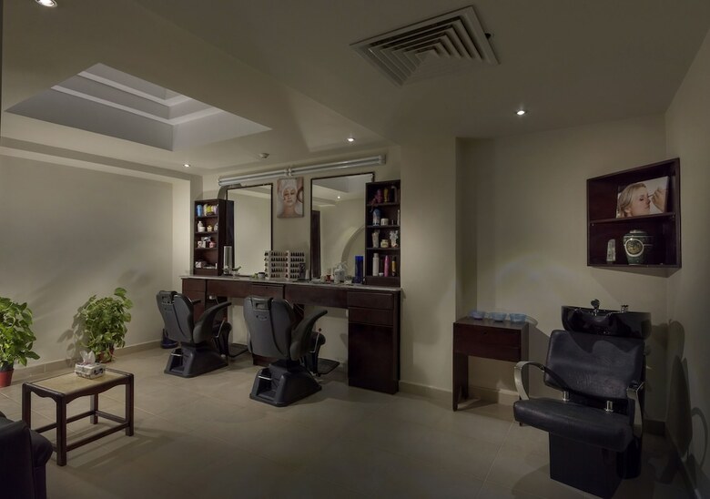 Hotel Mazar Resort & Spa