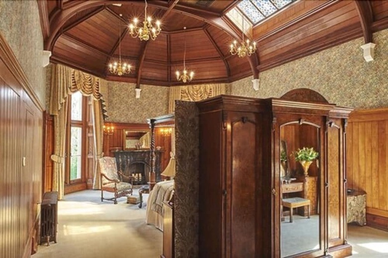 Pale Hall Hotel