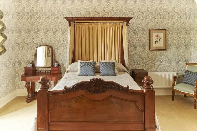 Pale Hall Hotel