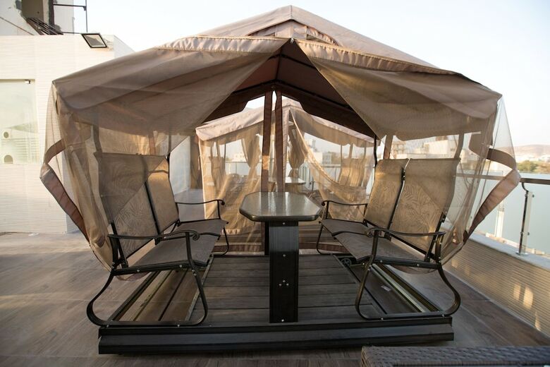 Hotel White Mushroom Jaipur V-inn