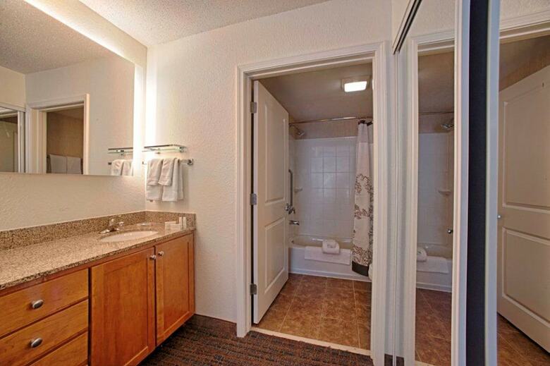 Hotel Residence Inn By Marriott Neptune At Gateway Center