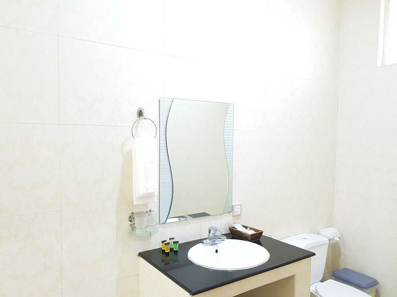 Myat Nan Yone Hotel