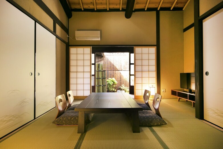 Yamanaka Guest House