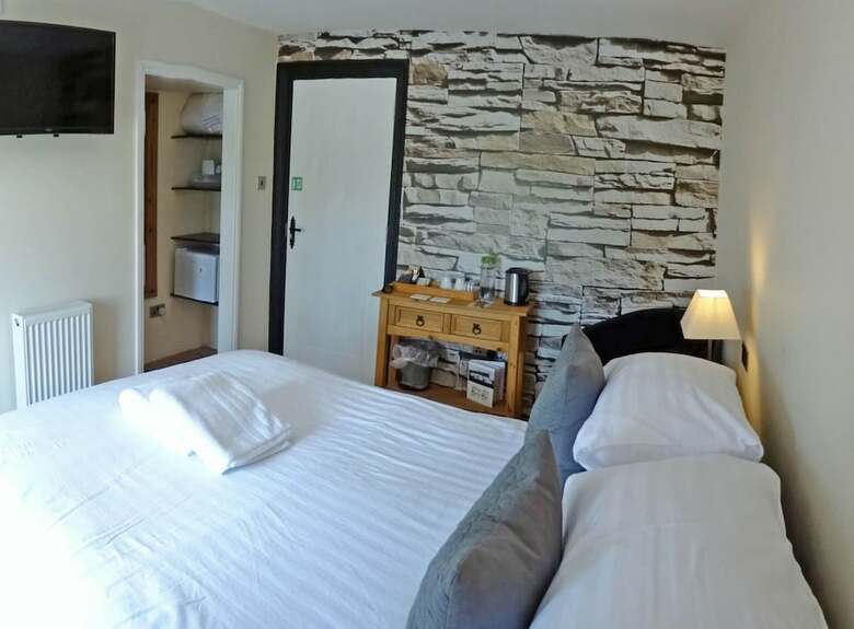 Old Manor House B&B