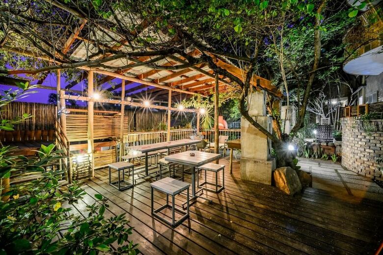Hotel Zebrina Guest House