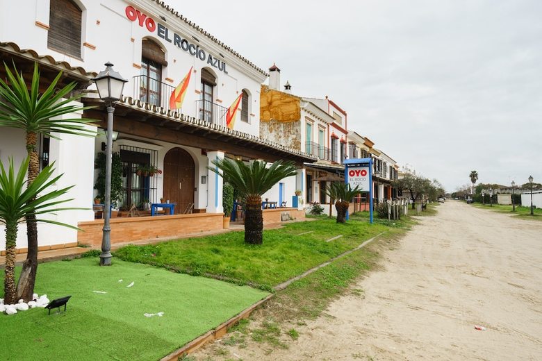 Hostal Oyo El Roc�o Azul