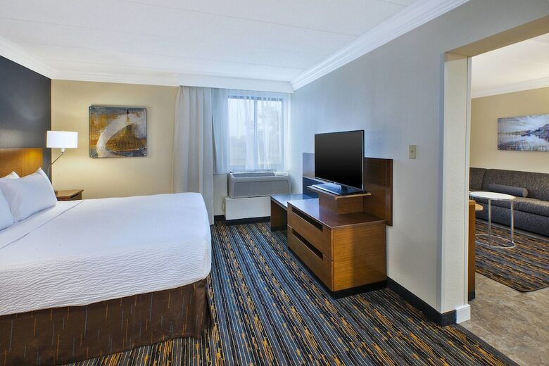 Hotel Fairfield By Marriott Inn & Suites Herndon Reston