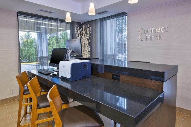 Hotel Fairfield By Marriott Inn & Suites Herndon Reston