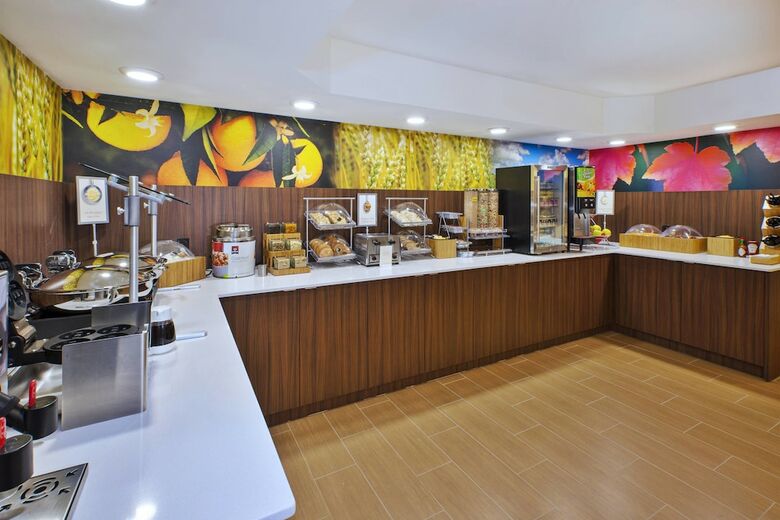 Hotel Fairfield By Marriott Inn & Suites Herndon Reston