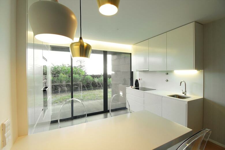 Deluxe Populo Beach Apartments