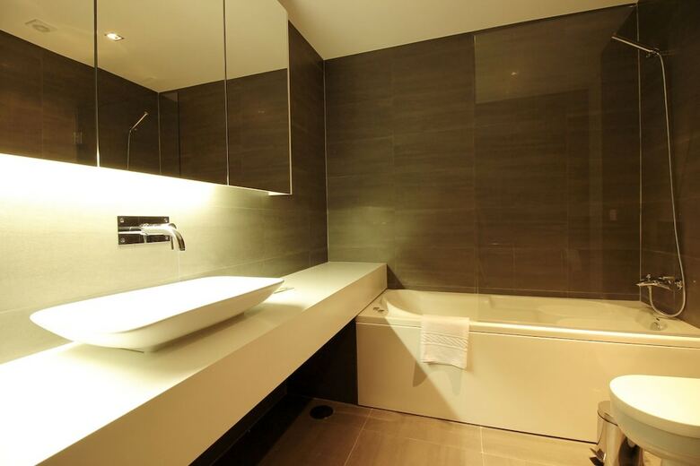 Deluxe Populo Beach Apartments