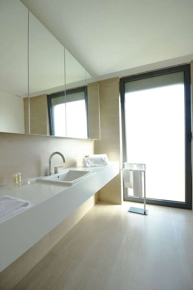 Deluxe Populo Beach Apartments