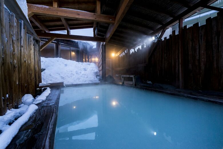 Hotel Lucent Takamiya