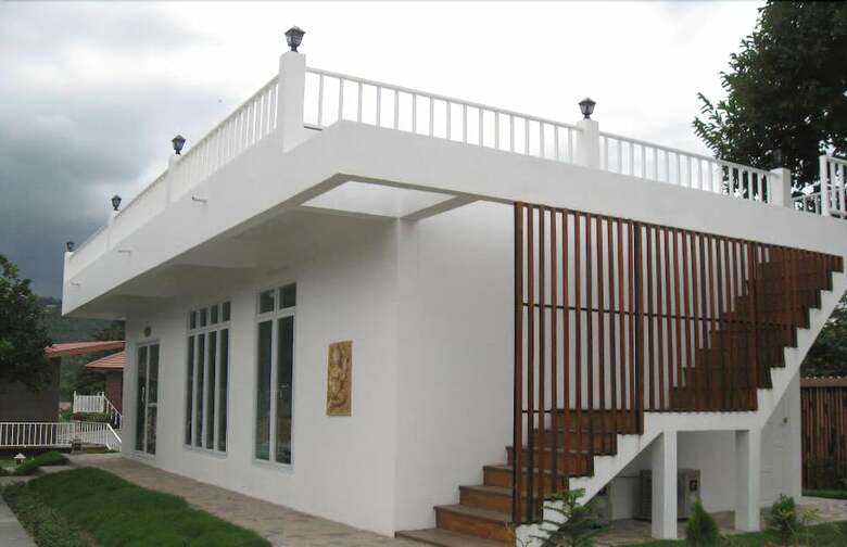 Hotel Kayom House