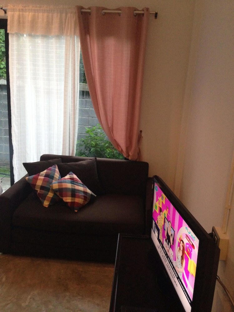 Hotel Kayom House