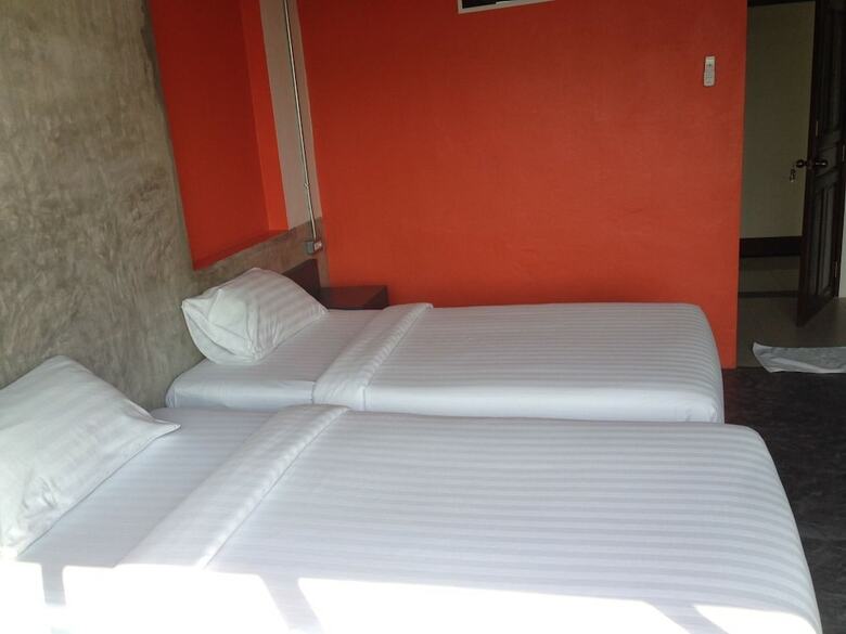 Pornsiri Hotel Sisaket