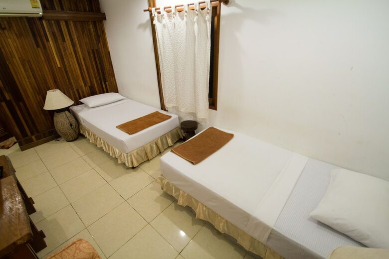 Hotel Tropical Garden Bungalow
