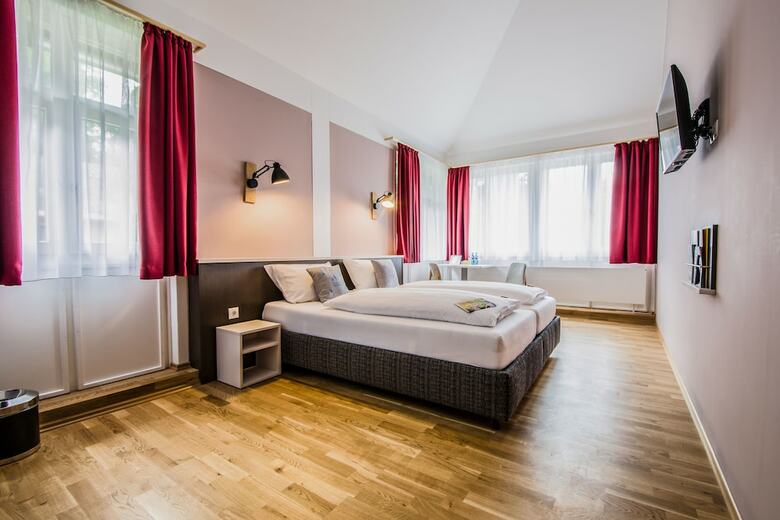 Jufa Hotel K�nigswinter/ Bonn