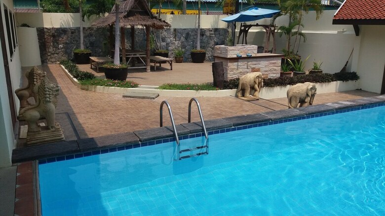 Baan Viewbor Pool Villa