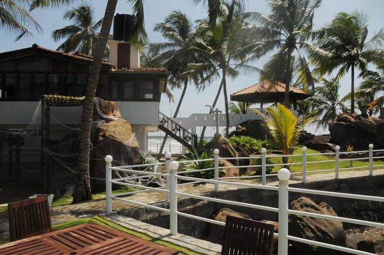Hotel White Villa Resort Aungalla
