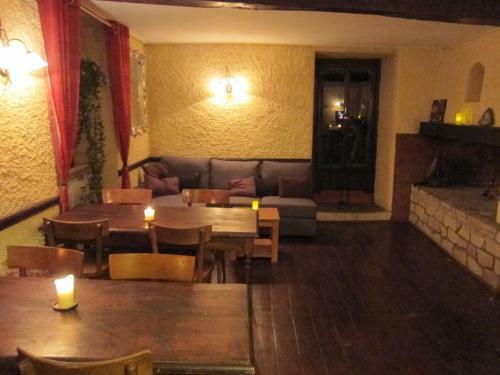 Hotel Auberge Des Deux Rivi�res