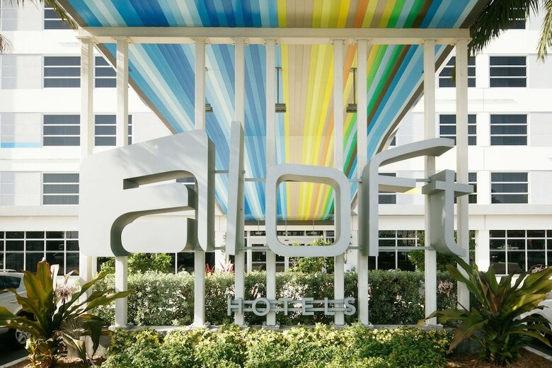 Hotel Aloft Miami Airport