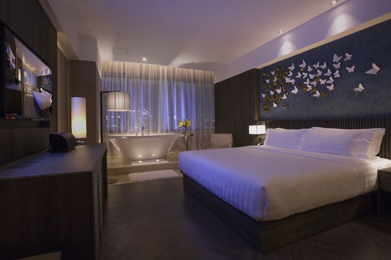 Guangzhou Crystal Orange Hotel