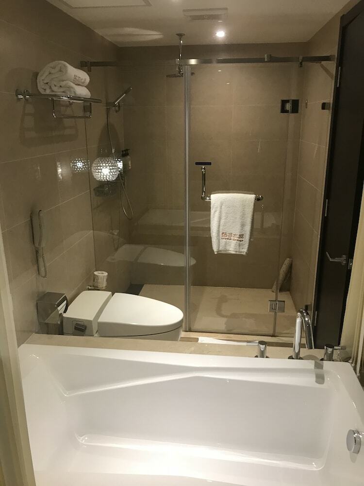 Guangzhou Crystal Orange Hotel
