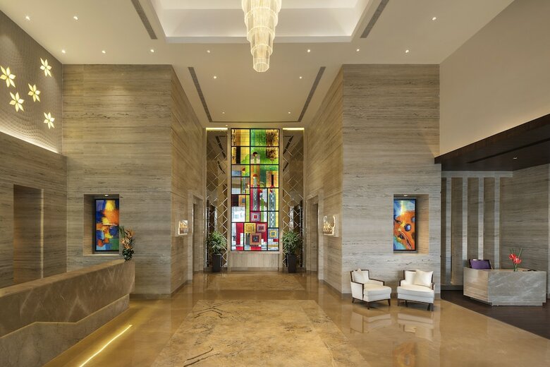 Sandal Suites Op. By Lemon Tree Hotels