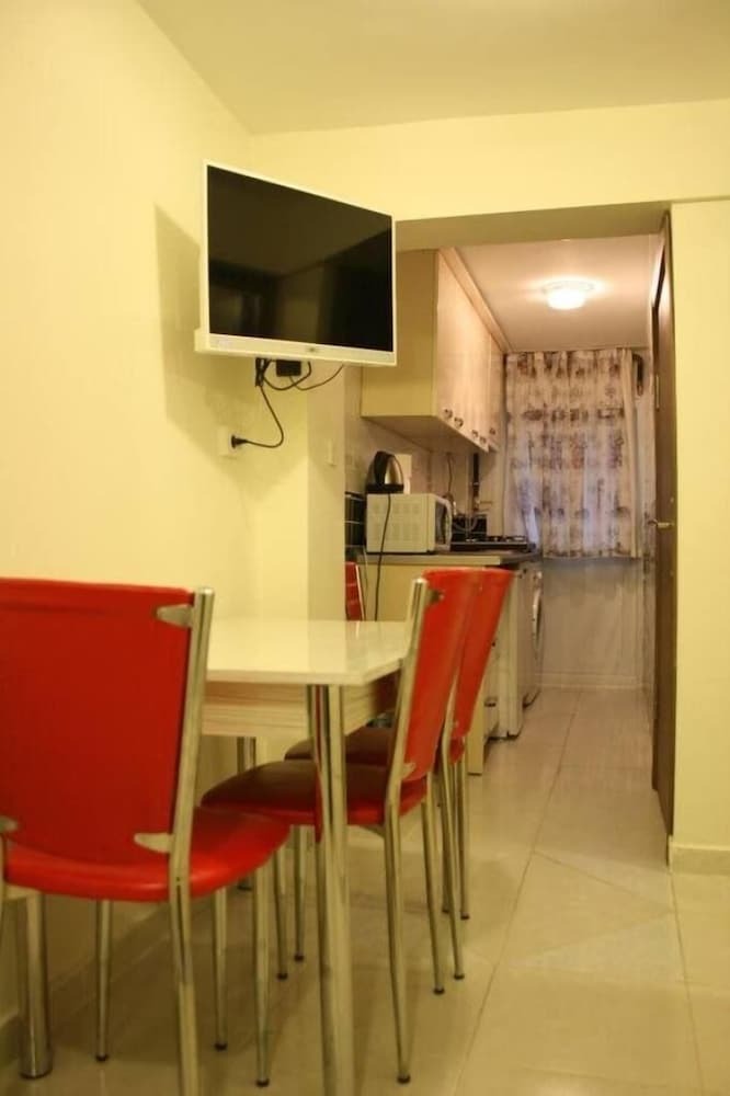 Mete Apartments