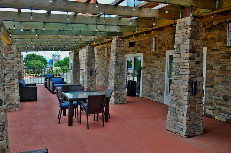 Hotel Best Western Plus Airport Inn & Suites