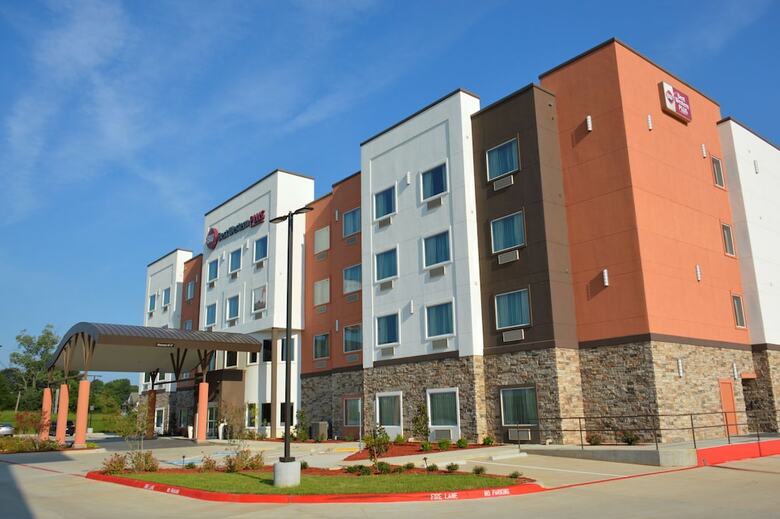 Hotel Best Western Plus Airport Inn & Suites