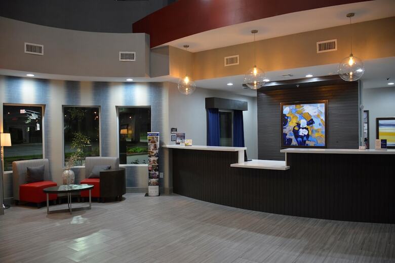 Hotel Best Western Plus Airport Inn & Suites