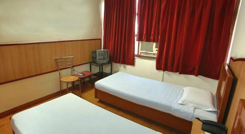 Hotel Ymca Tourist Hostel
