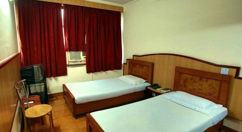 Hotel Ymca Tourist Hostel
