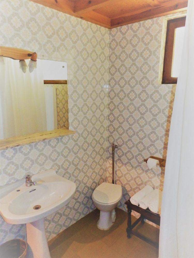 Hostal Albergue La Caba�a