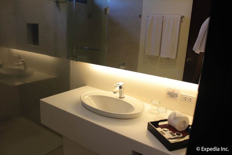 Hotel Segara Suites