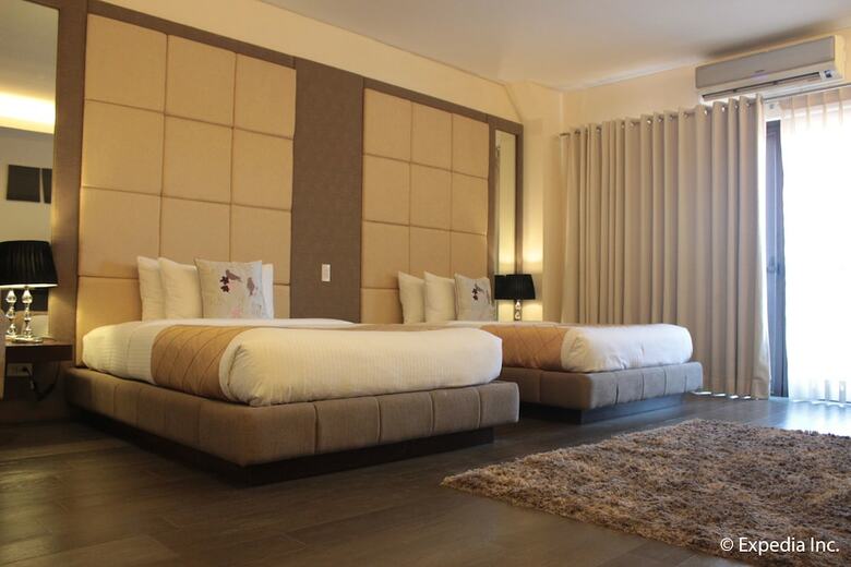 Hotel Segara Suites