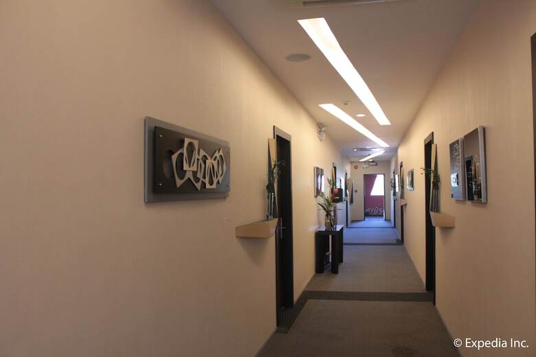 Hotel Segara Suites