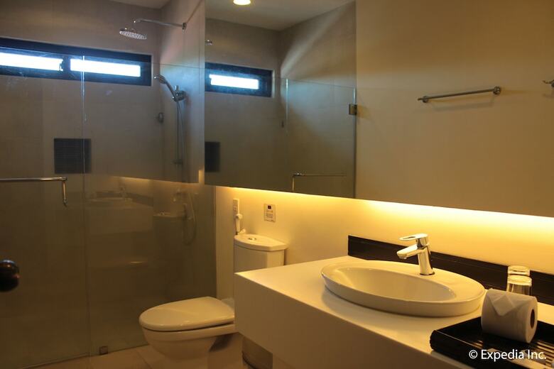 Hotel Segara Suites