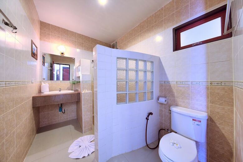 Hotel Aumpai Luxury