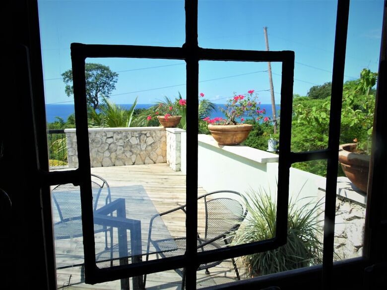 Mynt Retreat Bed And Breakfast