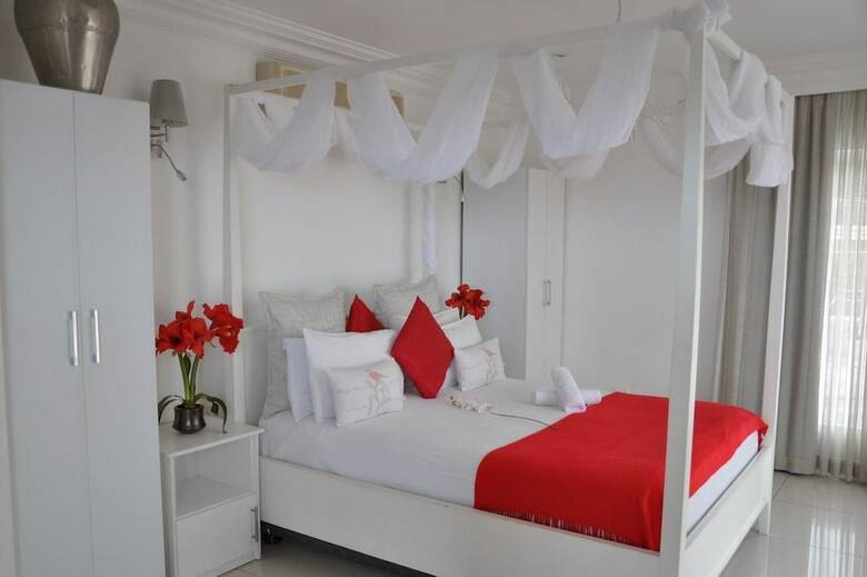 Bed & Breakfast 34 On Milkwood